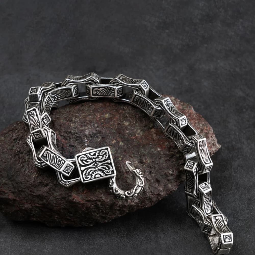 GothicRune Atelier Ring Image 3