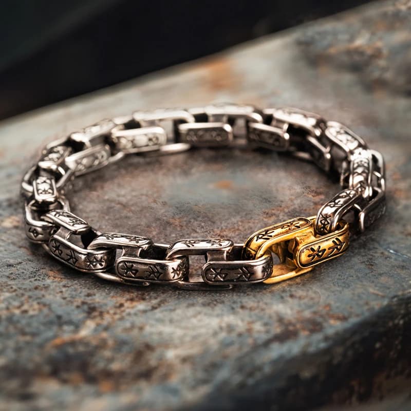 GothicGem Atelier Ring Image 5