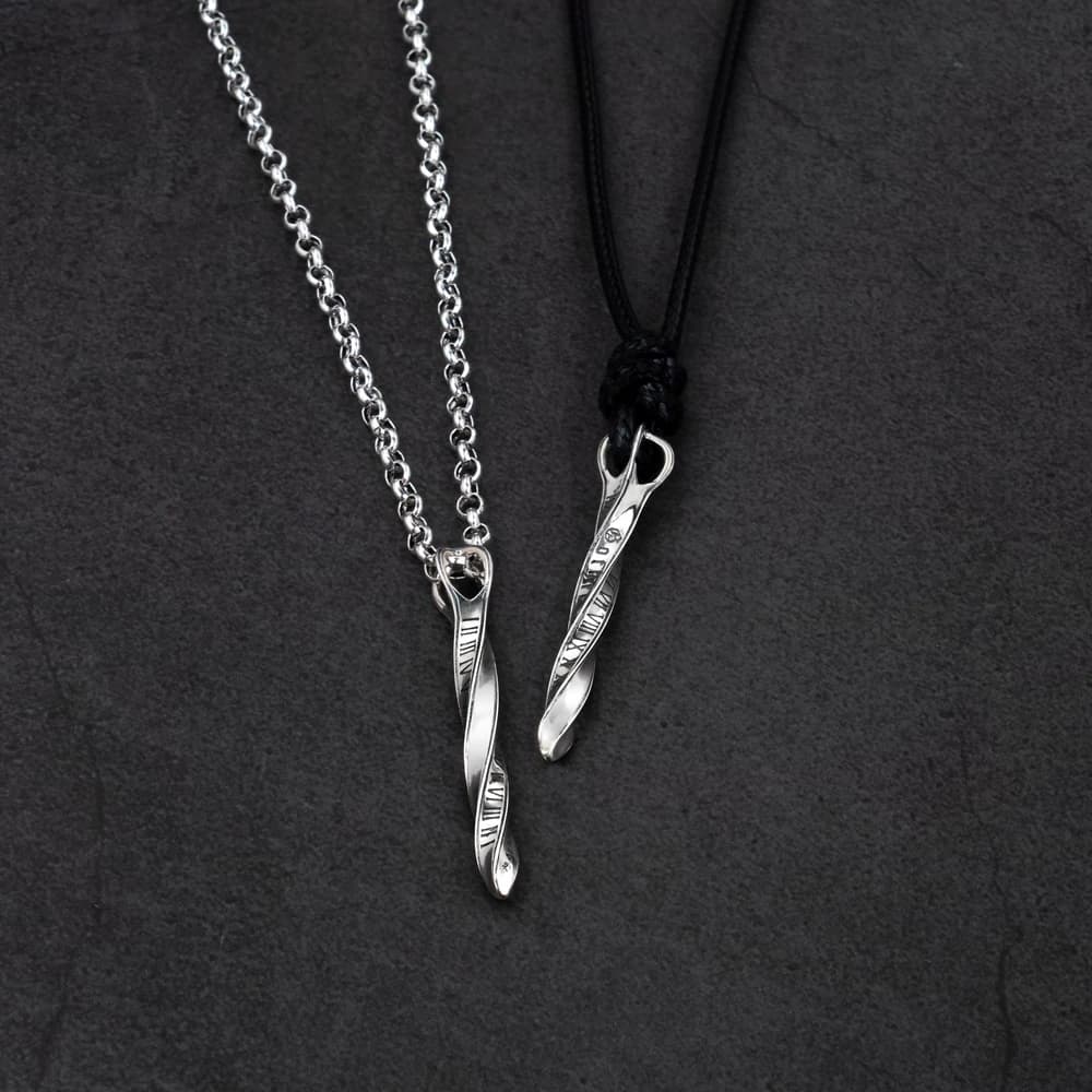 Gothic Rune Atelier Ring Image 2