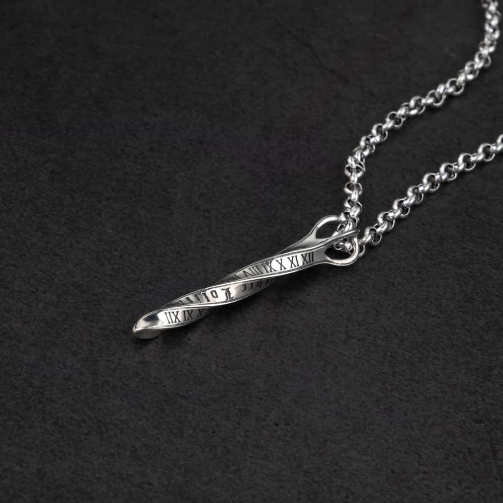 Gothic Rune Atelier Ring Image 3