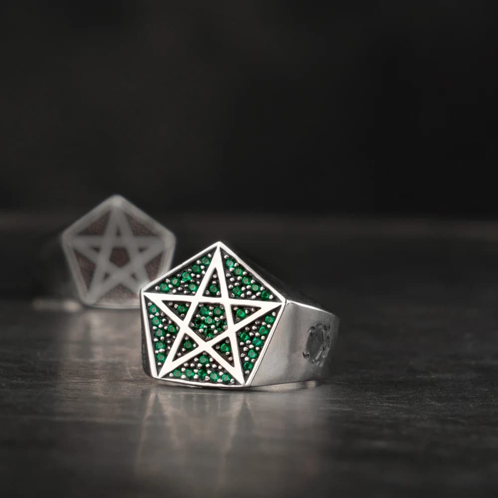 Gothic Rune Atelier Ring Image 4
