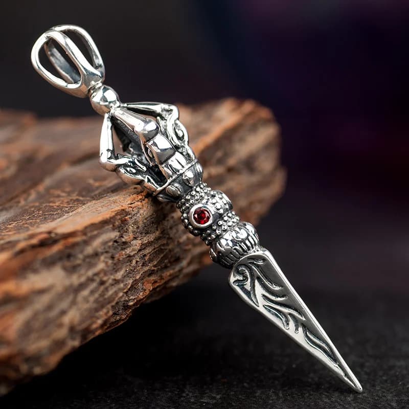 Gothic Rune Atelier Ring Image 1