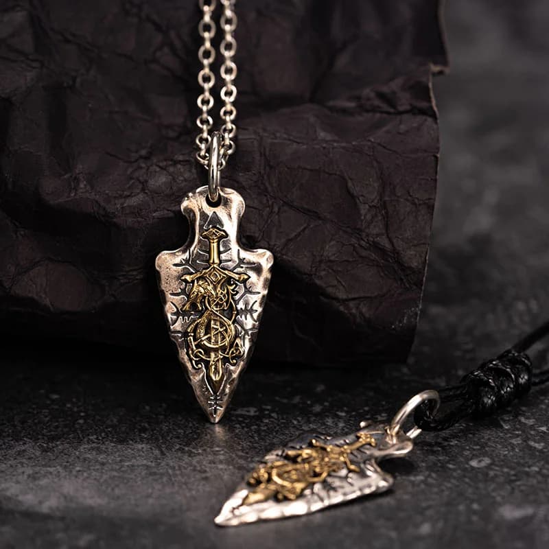 Gothic Rune Atelier Ring Image 2