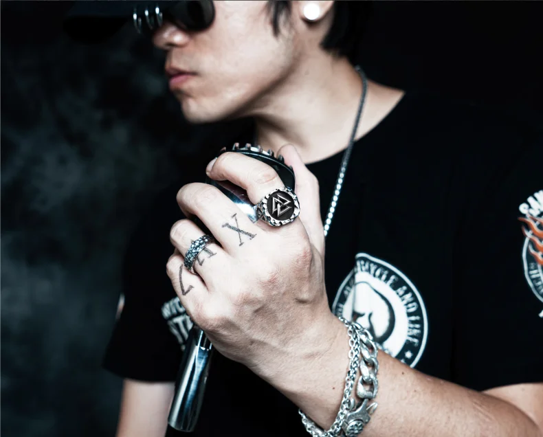 Victorian Memento Mori - Dual Skull Band - Slice 9